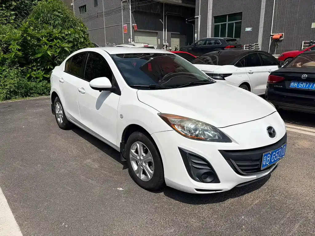 Mazda 3 Xingcheng — миниатюра 3