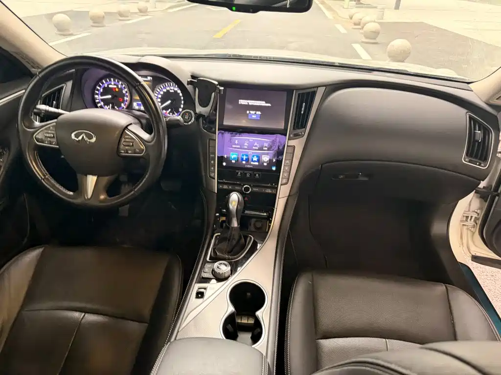 Infiniti Q50L — миниатюра 5