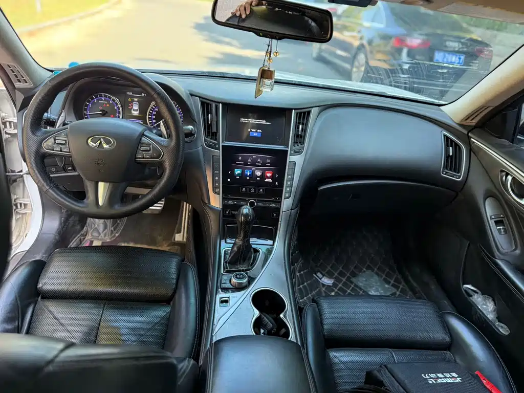 Infiniti Q50L — миниатюра 5