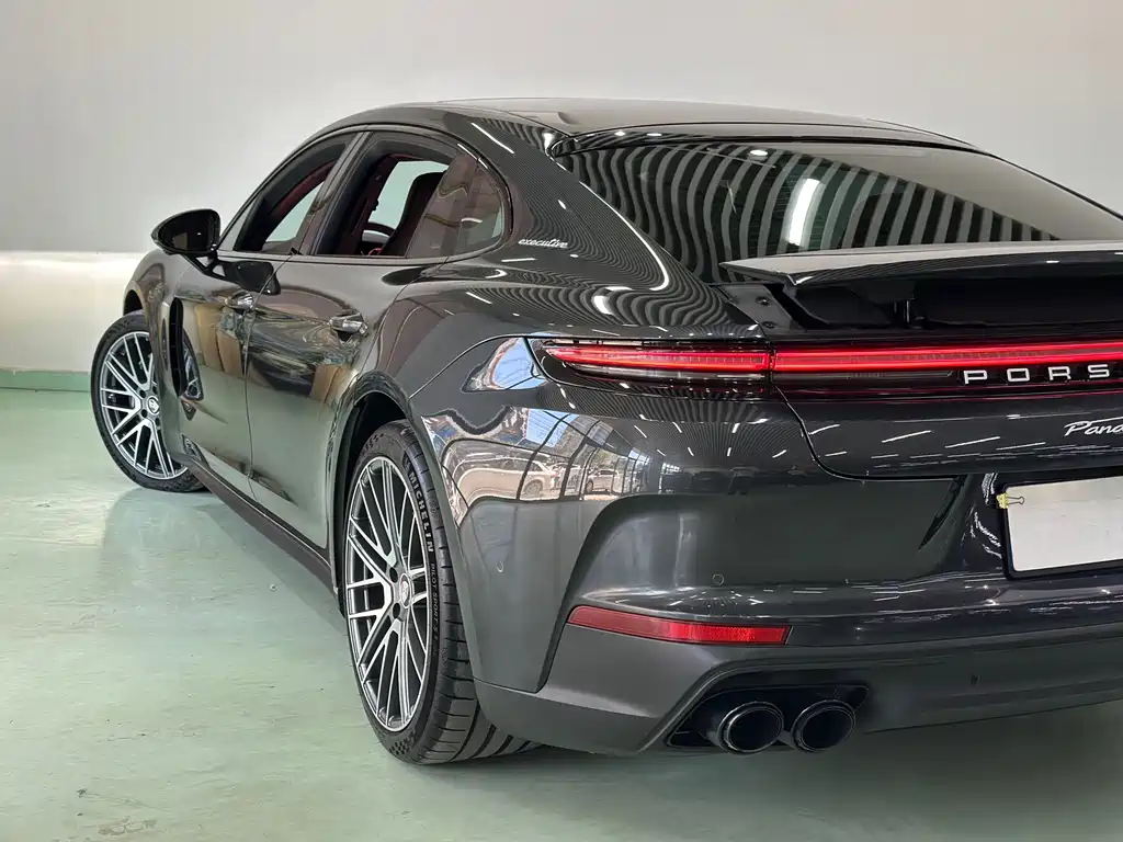 Porsche Panamera — миниатюра 9