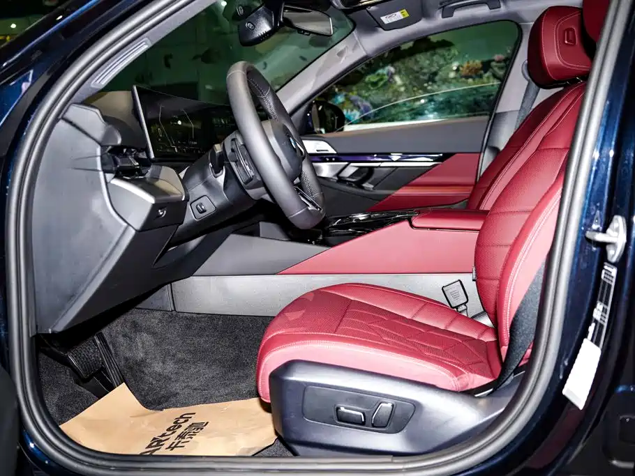 BMW 5 Series — миниатюра 23