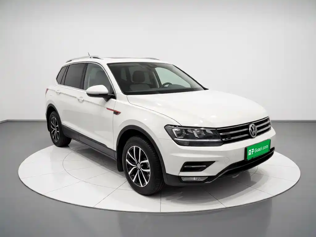 Volkswagen Tiguan L — миниатюра 3