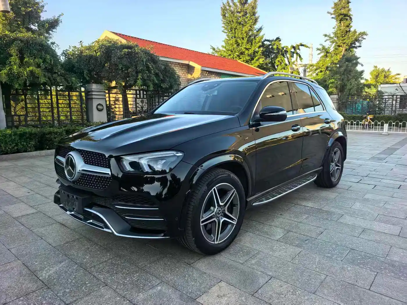 Mercedes-Benz GLE (Import)