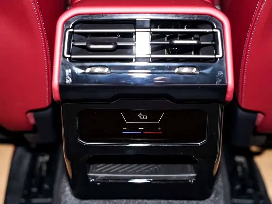 BMW 5 Series — миниатюра 22