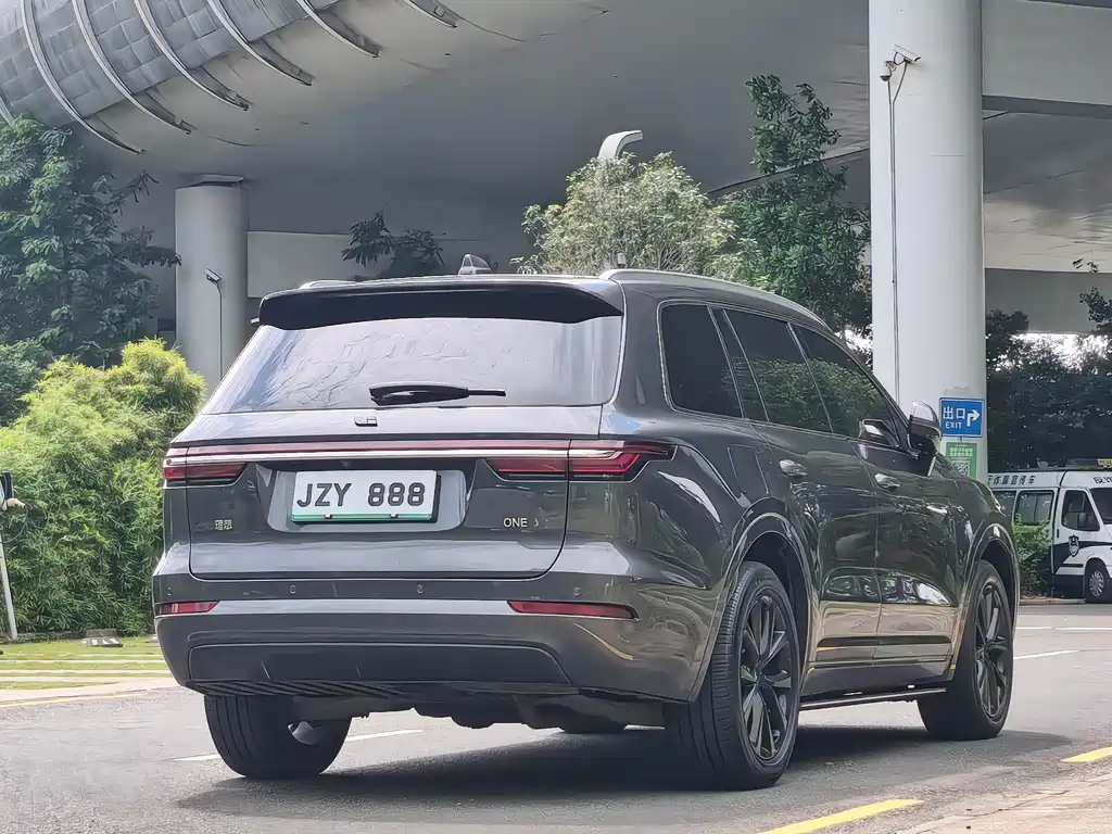 Li Auto Li ONE — миниатюра 7