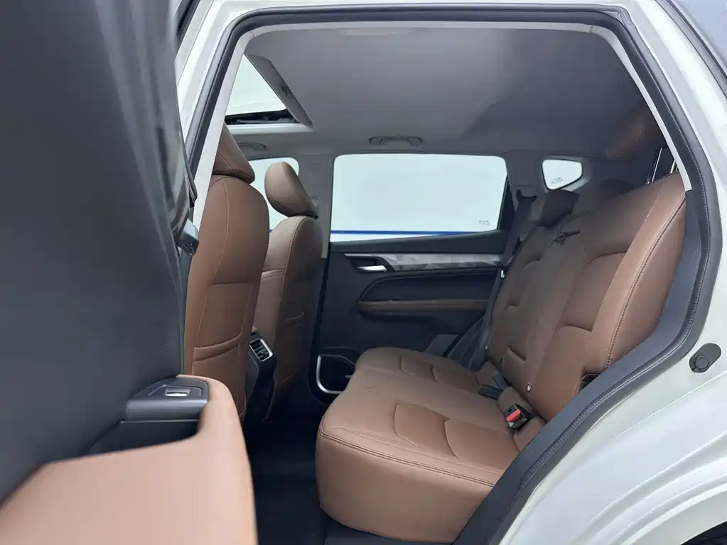 Geely Vision X6 — миниатюра 9