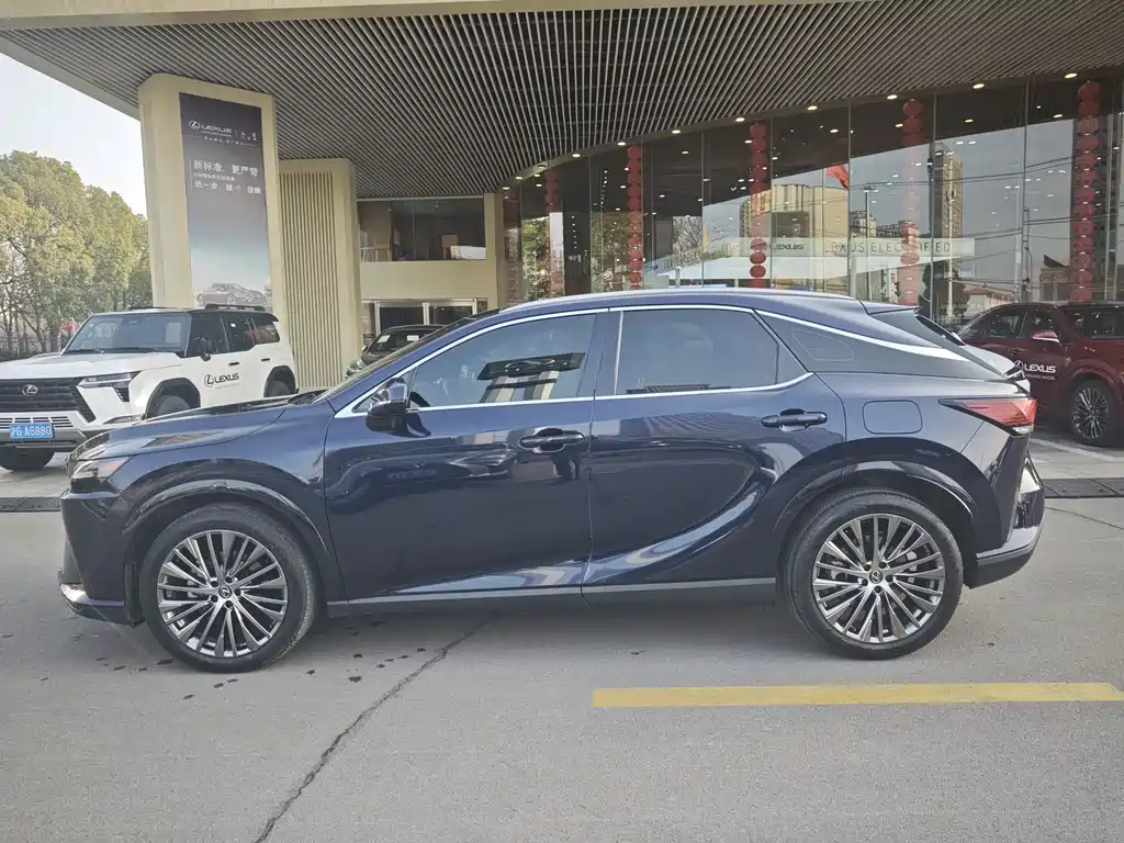 LEXUS RX