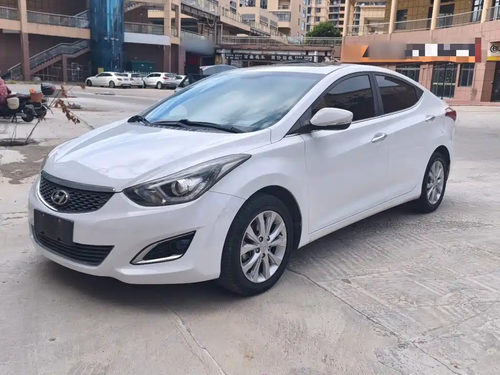 Hyundai Elantra Langdong — миниатюра 2