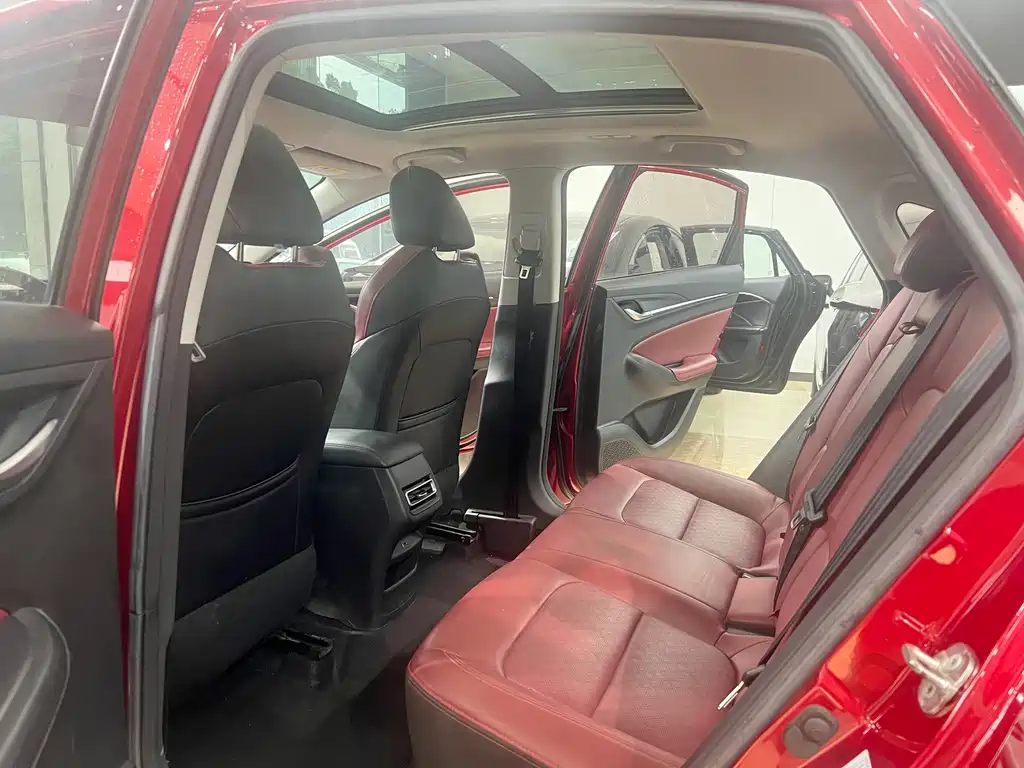 Changan Eado — миниатюра 7