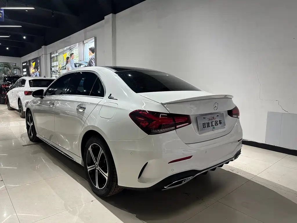 Mercedes-Benz A-Class A 2022 A 200 L Sport Fashion