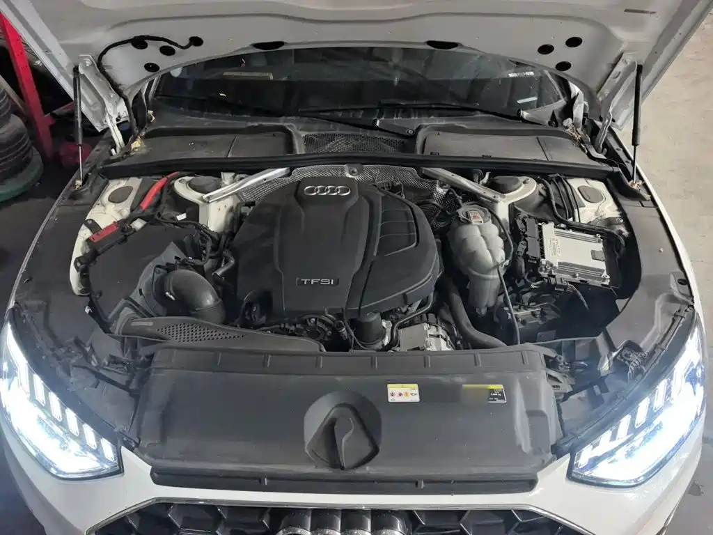 Audi A4L — миниатюра 21