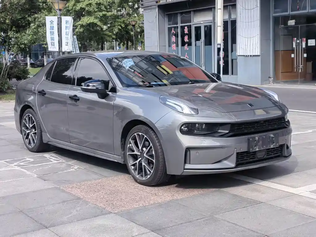 Lynk & Co 03 — миниатюра 3