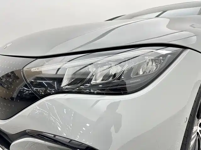Mercedes-Benz EQE — миниатюра 18