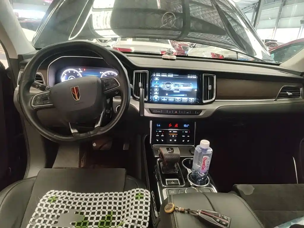 Hongqi Hongqi HS7 — миниатюра 10