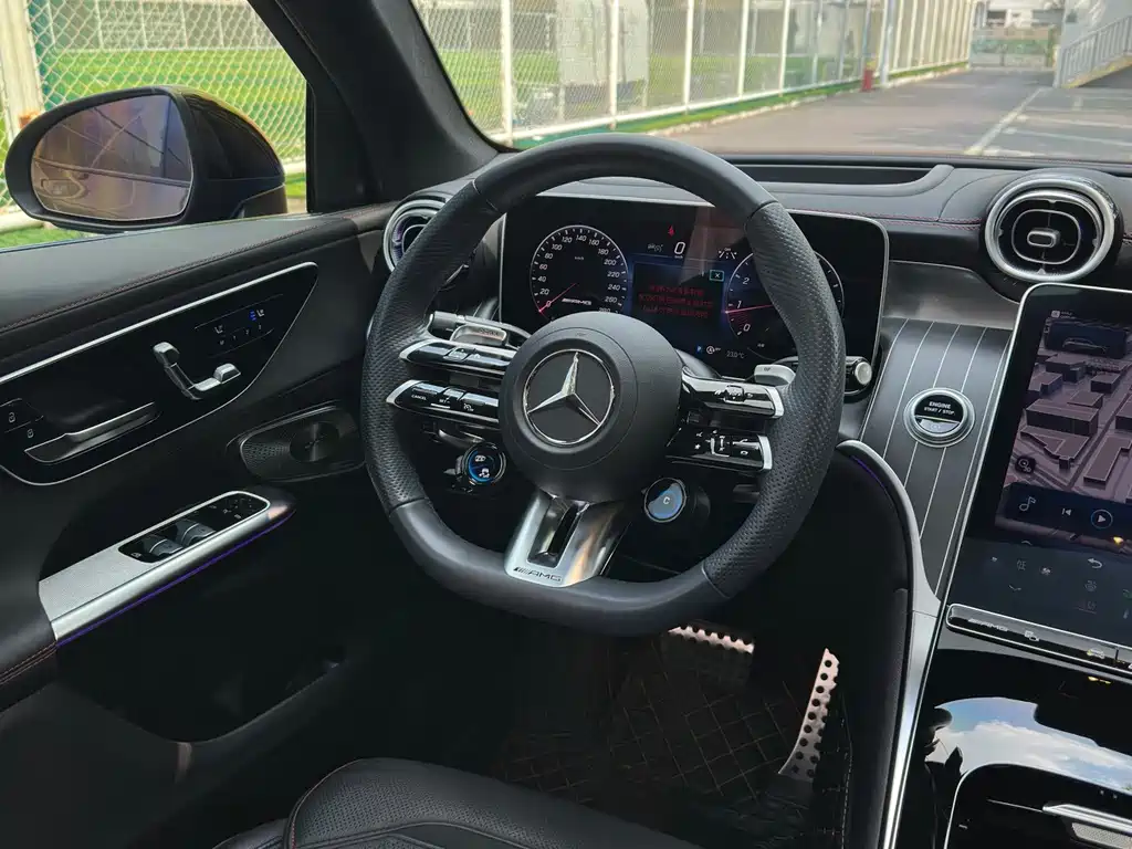 Mercedes-Benz GLC AMG — миниатюра 18