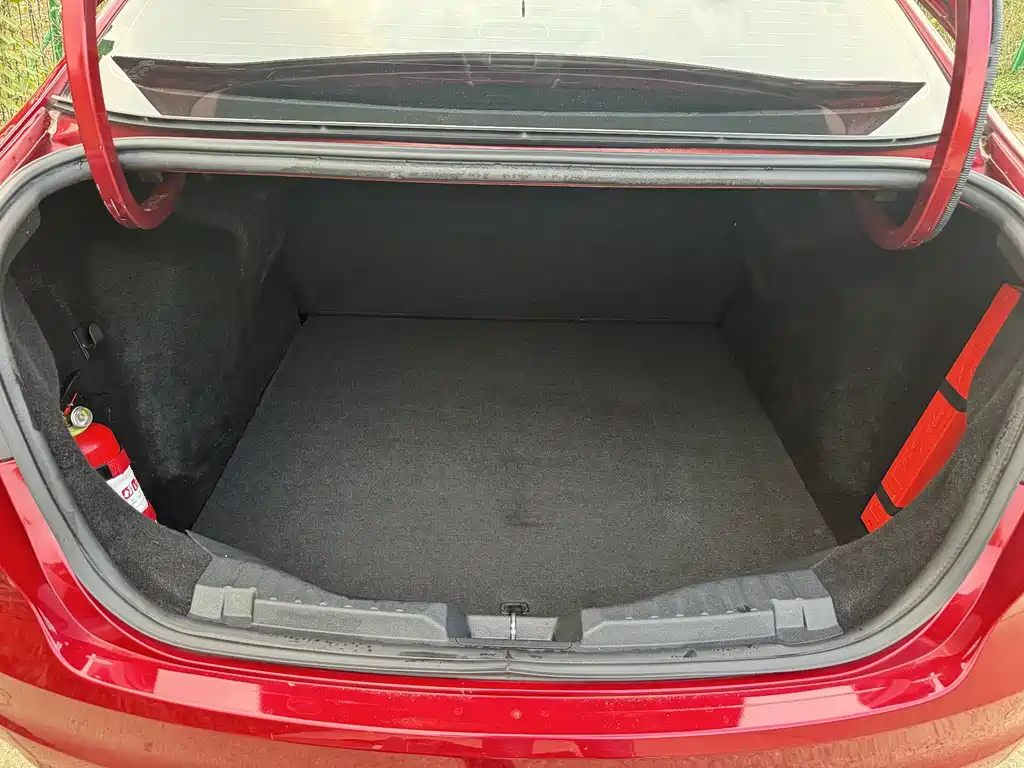 Ford Escort 2017 1.5L AT Fashion