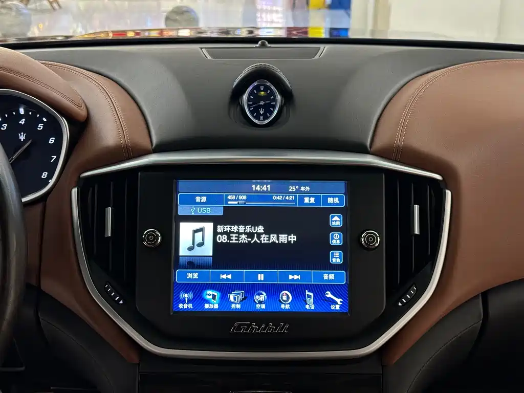 Maserati Ghibli — миниатюра 19