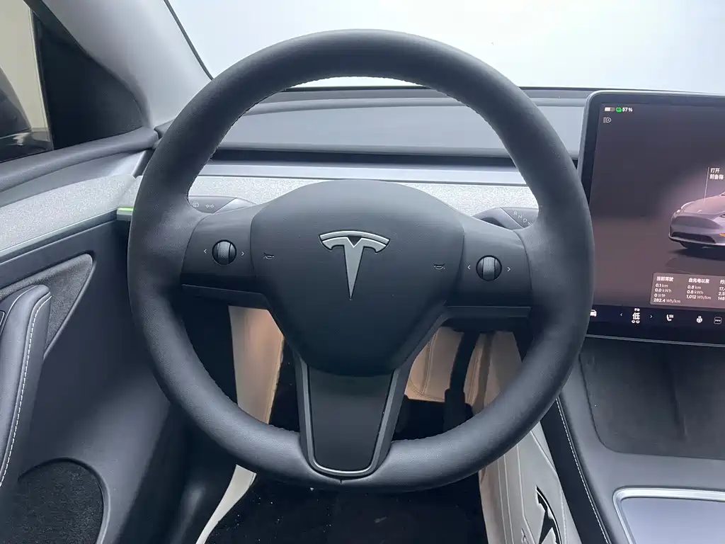Tesla Model Y — фотографии объявления, Фото 12
