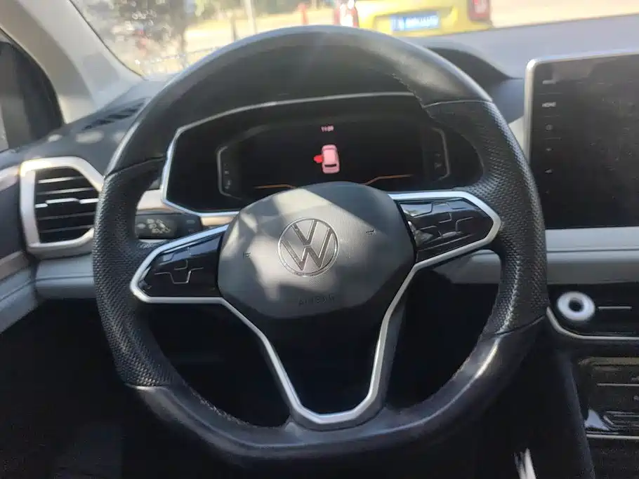 Volkswagen Tharu — миниатюра 15