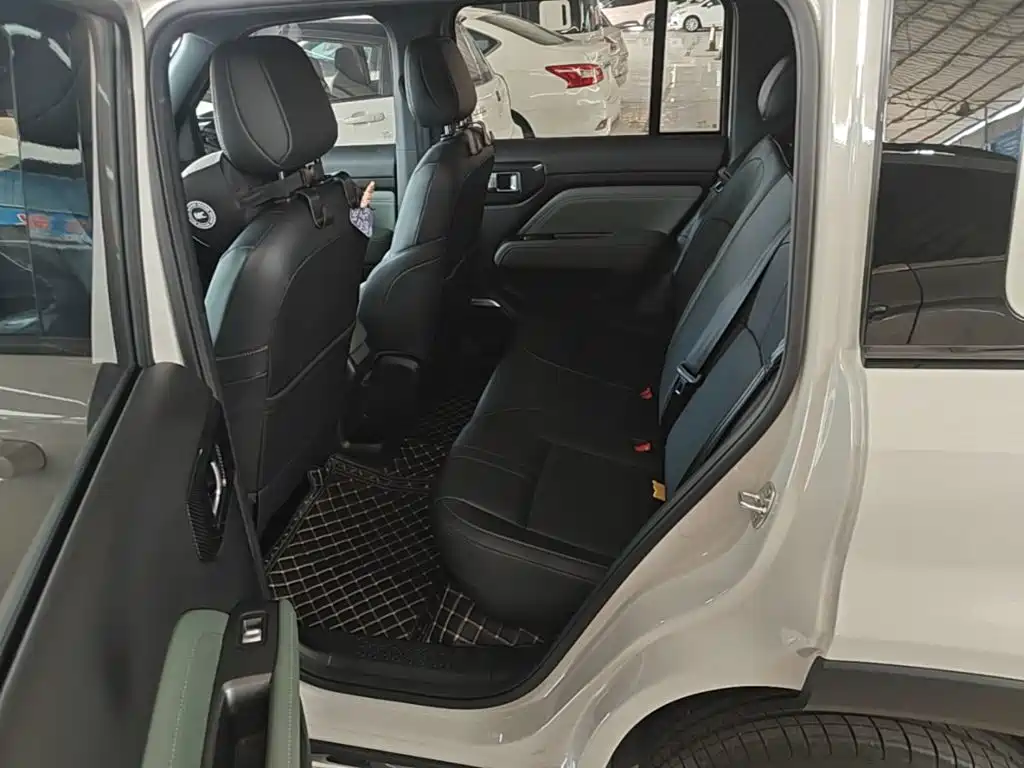 Baojun Yueye Plus — миниатюра 17