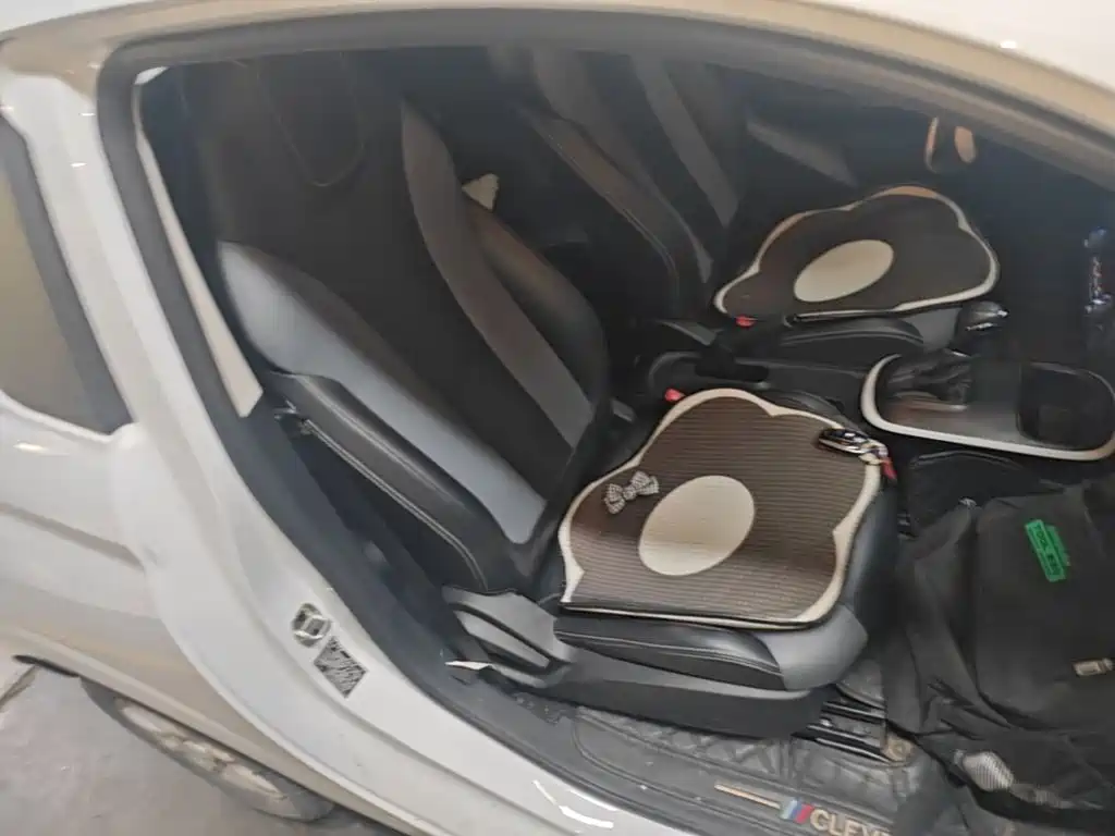 Roewe Clever — миниатюра 25