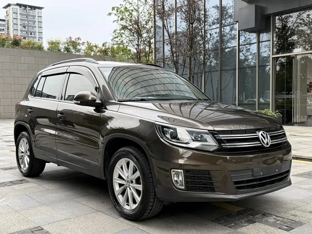 Volkswagen Tiguan — миниатюра 3