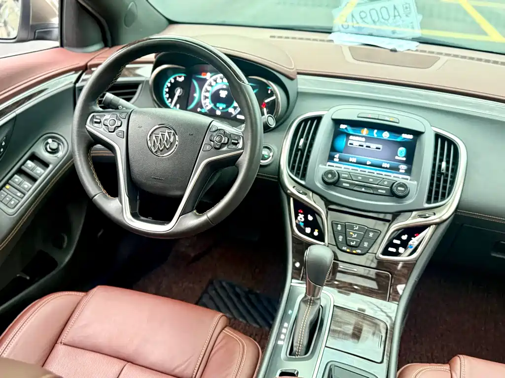 Buick LaCrosse — миниатюра 19
