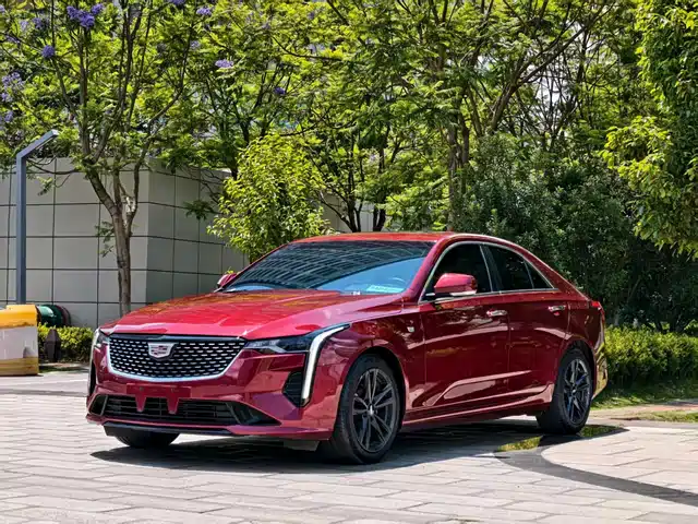 Cadillac CT4