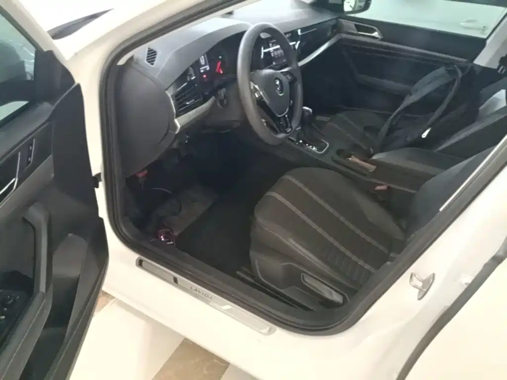 Volkswagen Lavida — миниатюра 16