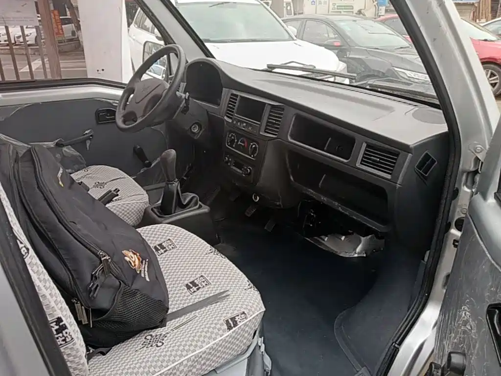 Wuling Zhiguang — миниатюра 25