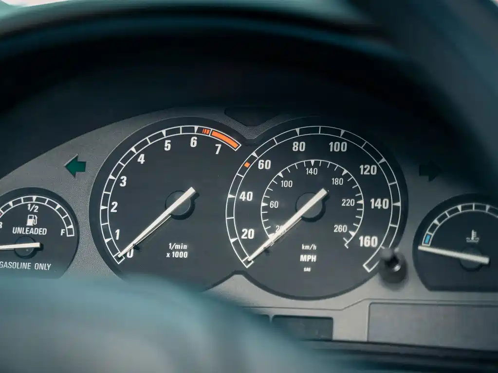 BMW 8 Series — миниатюра 18