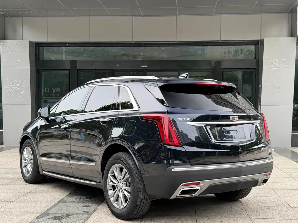 Cadillac XT5 2021 2.0T Luxury