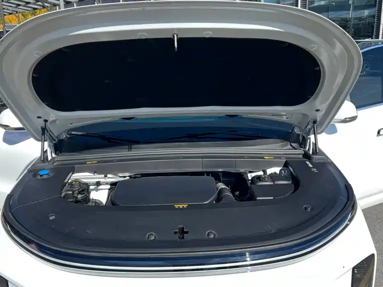 Li Auto Li L6 — миниатюра 25