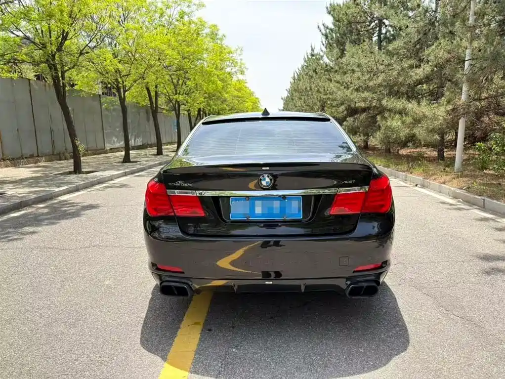 BMW 7 Series 7 2011 740Li