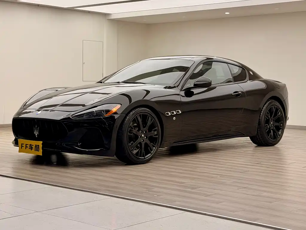 Купить Maserati GranTurismo
