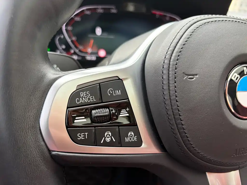 BMW 3 Series — миниатюра 18