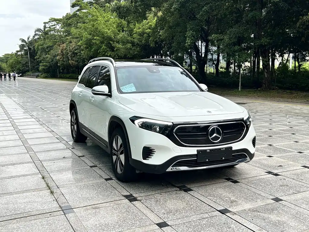 Mercedes-Benz EQB 2022 EQB 260