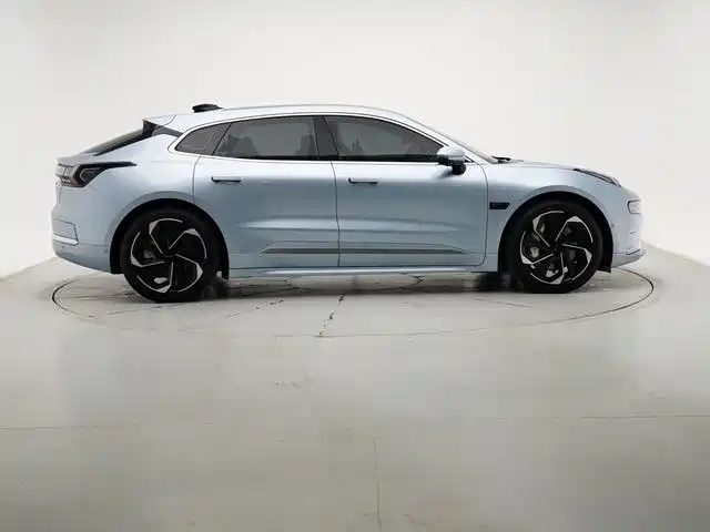 ZEEKR EXTREME KRYPTON 001