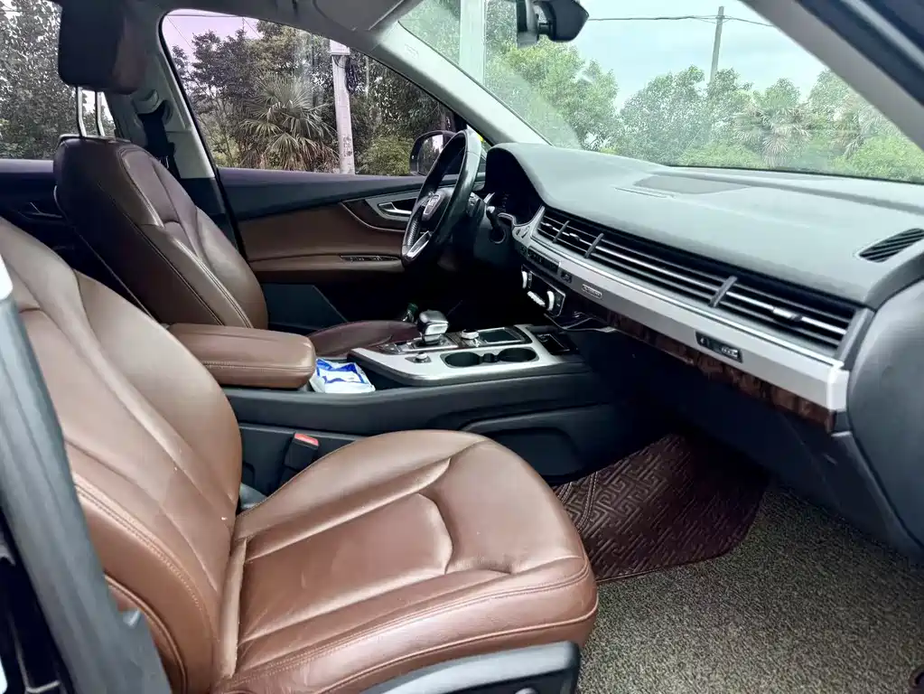 Audi Q7 2018 45 TFSI S line Sport