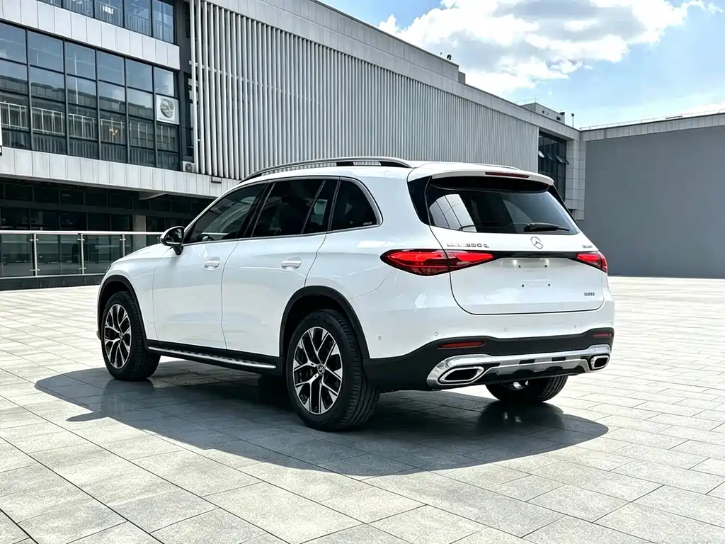 Mercedes-Benz GLC — миниатюра 11