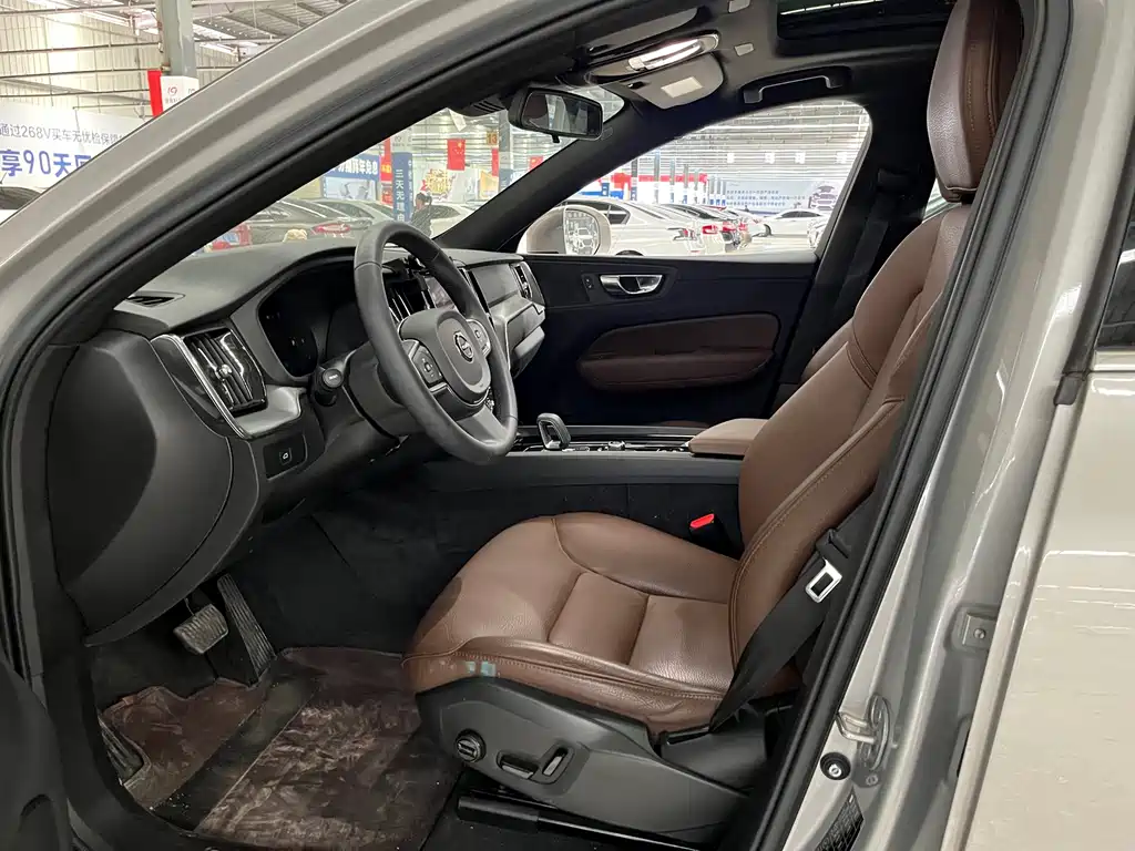 Volvo XC60 — миниатюра 3