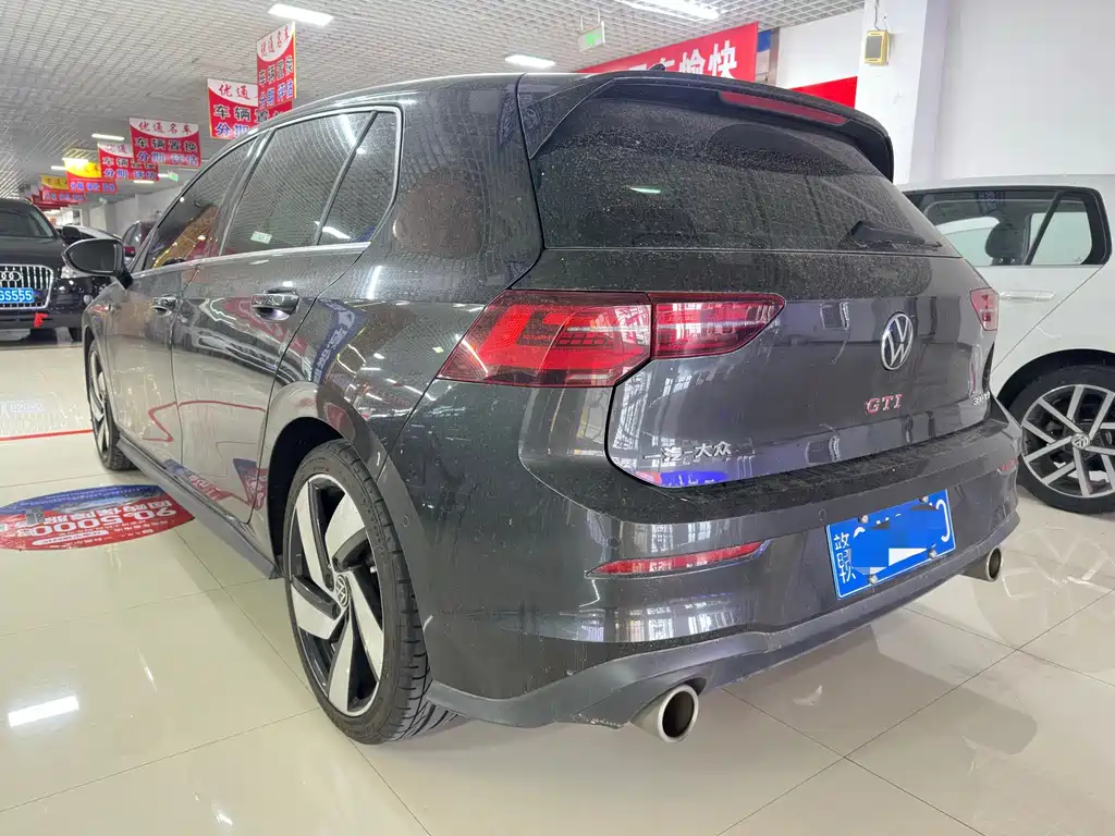 Volkswagen Golf GTI — миниатюра 13