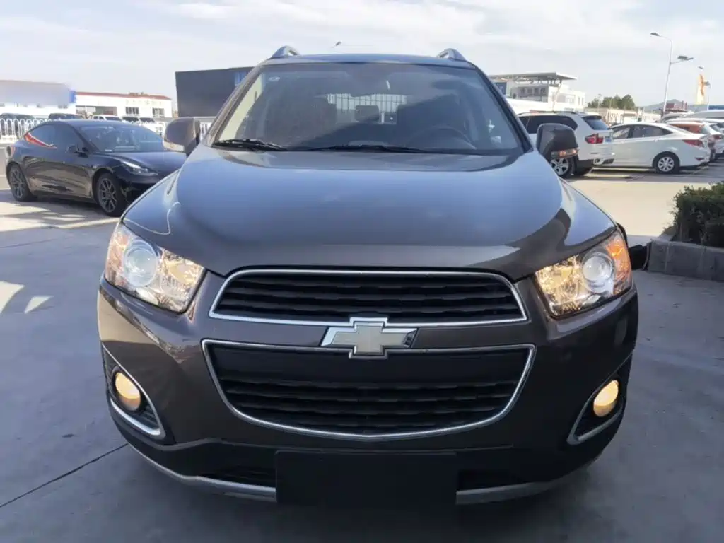 Chevrolet Captiva — миниатюра 3