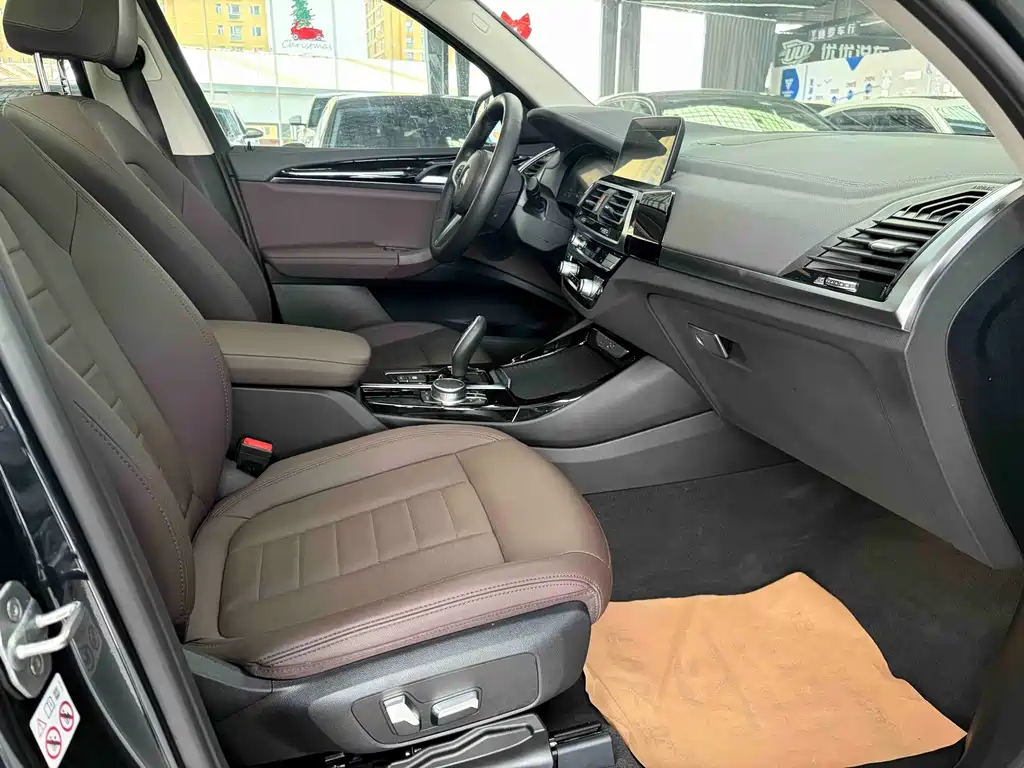 BMW X3 — миниатюра 20