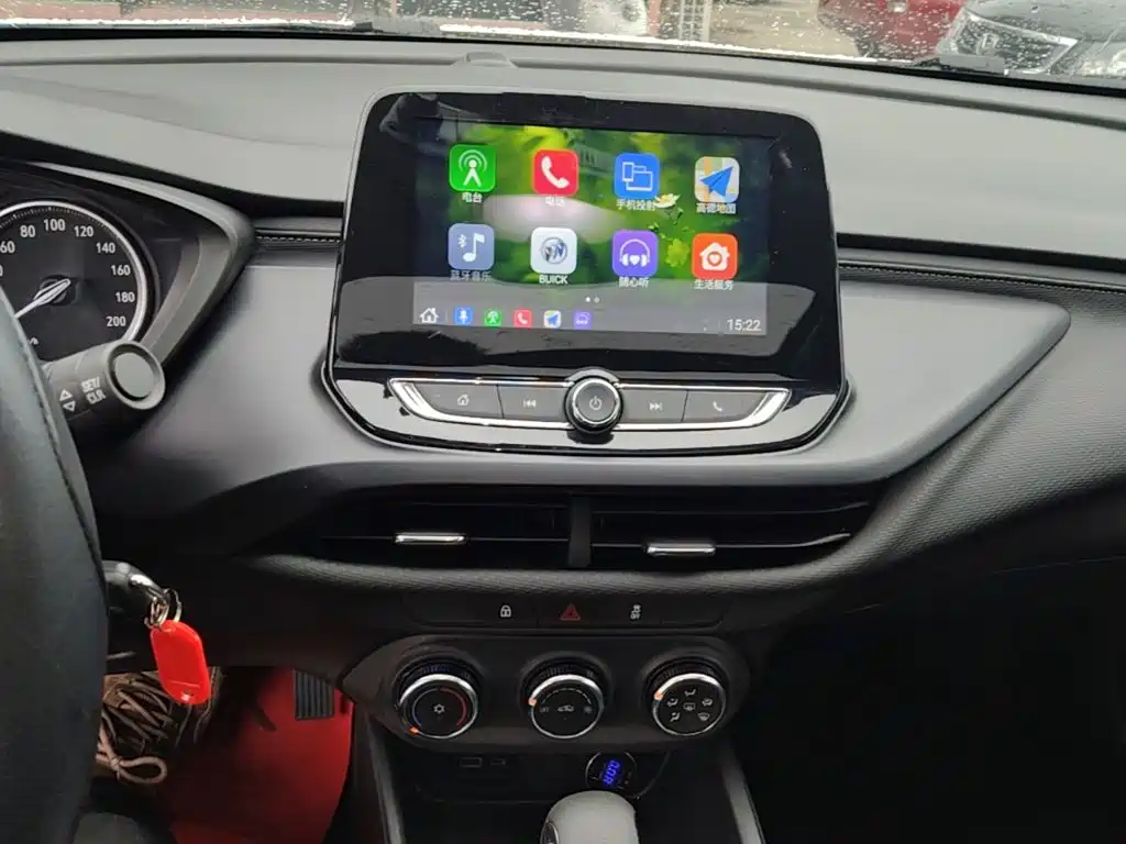 Buick Verano — миниатюра 13