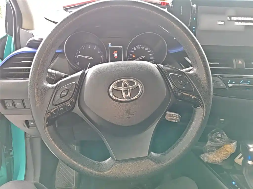Toyota C-HR 2020 2.0L Lead