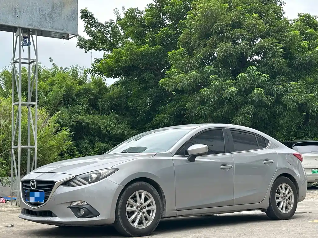 Mazda 3 Axela