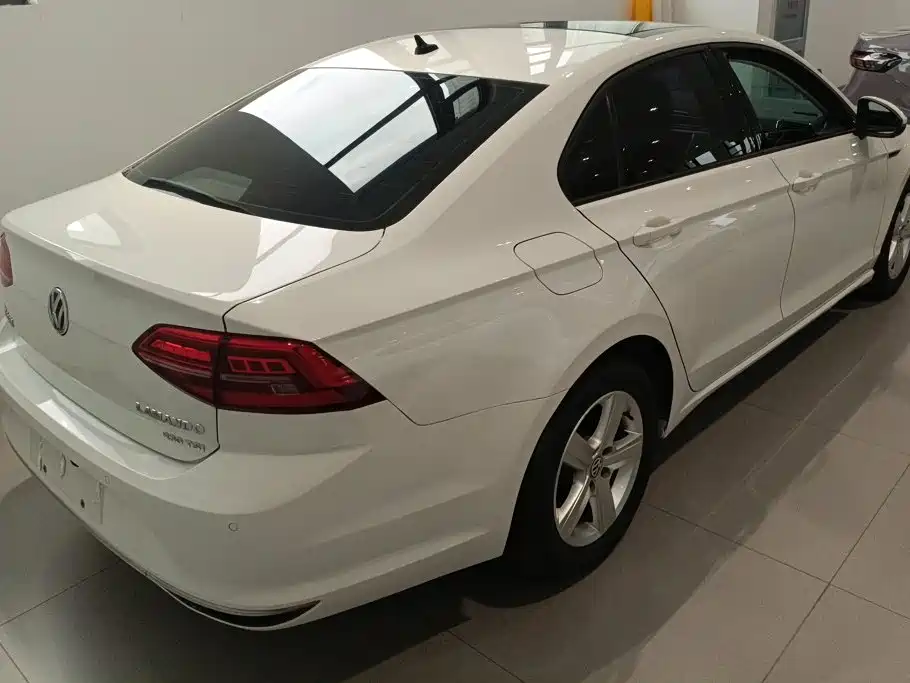 Volkswagen Lamando — миниатюра 3