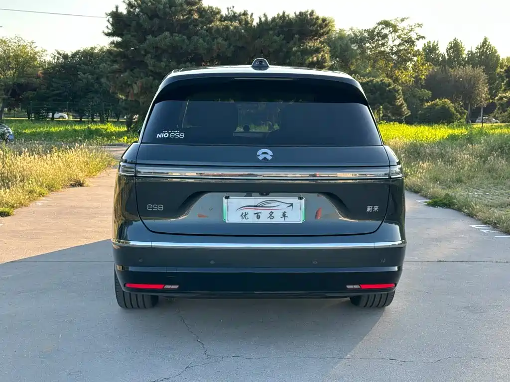 NIO ES8 — миниатюра 5