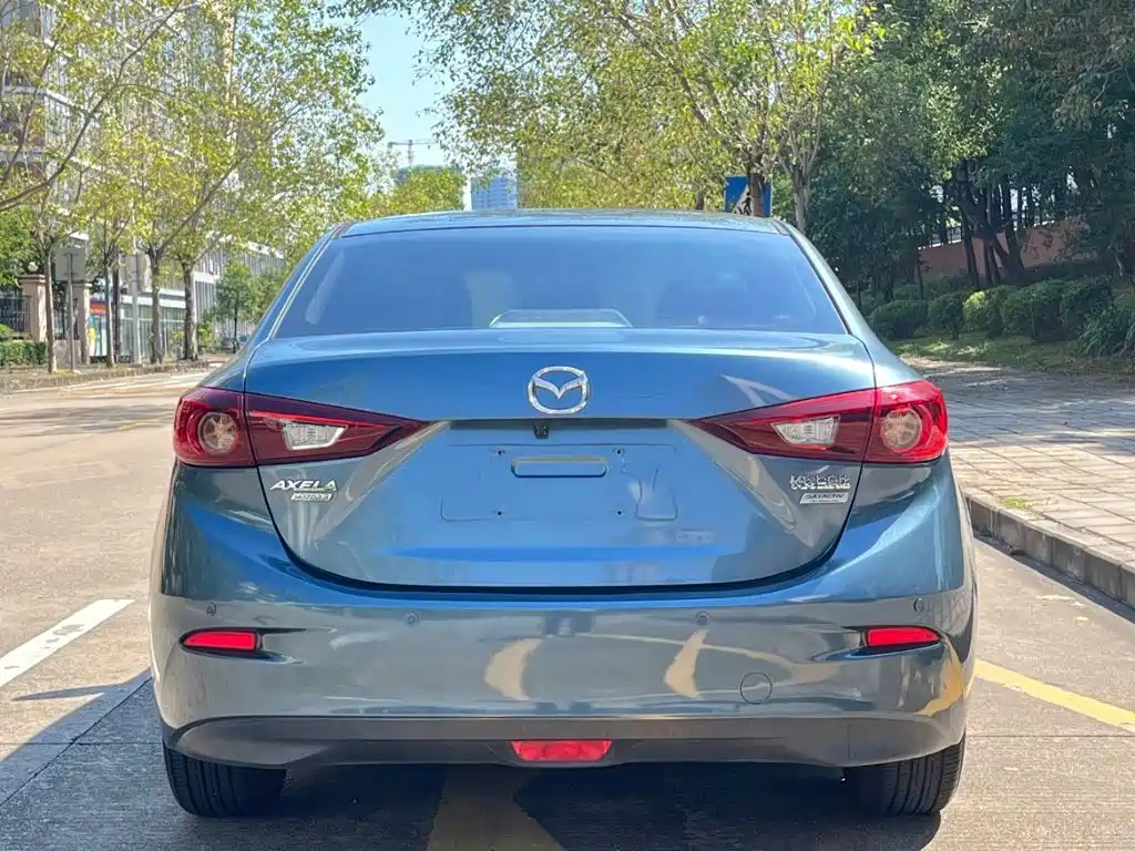 Mazda 3 Axela — миниатюра 4